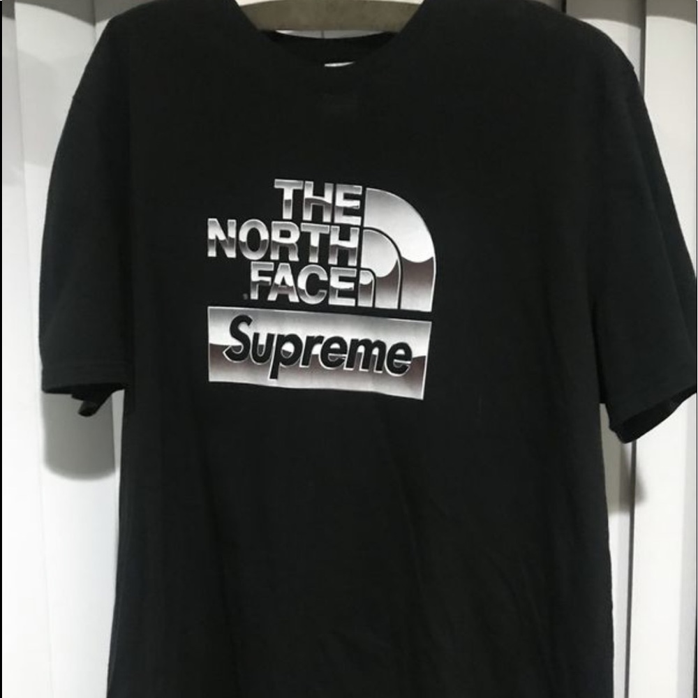 North face / supreme colab shirt